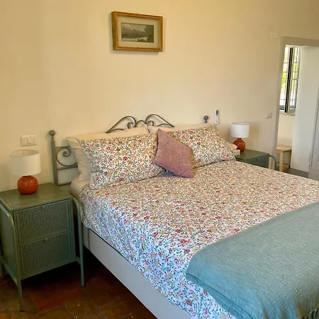 Private Stone With Starlink & View Tuoro sul Trasimeno