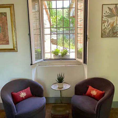 Private Stone With Starlink & View Tuoro sul Trasimeno