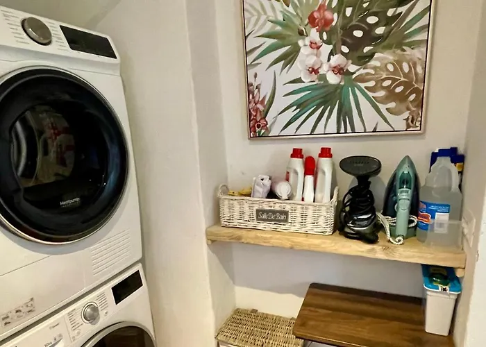 Private Stone With Starlink & View