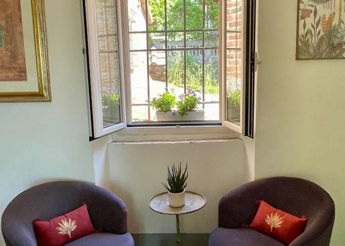 Private Stone With Starlink & View Tuoro sul Trasimeno